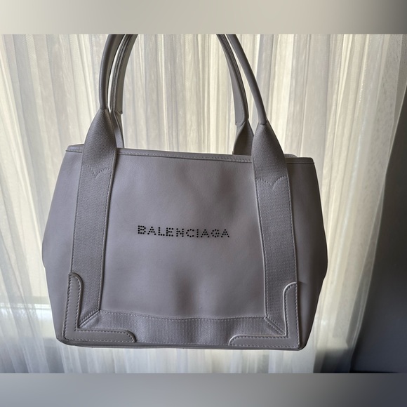 Balenciaga White Leather Tote - Picture 11 of 11